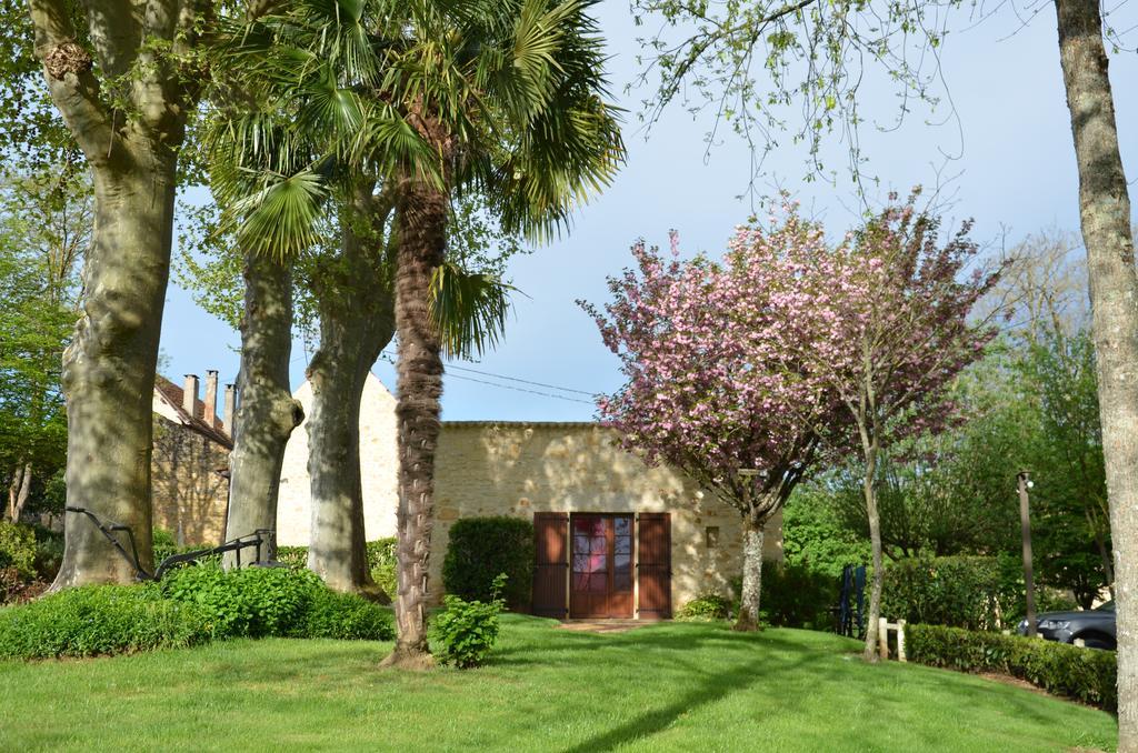 La Gueriniere Bed & Breakfast Cénac-et-Saint-Julien Exterior photo
