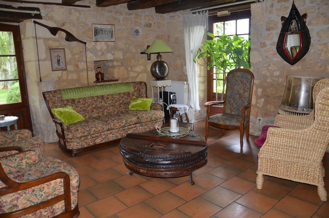 La Gueriniere Bed & Breakfast Cénac-et-Saint-Julien Exterior photo